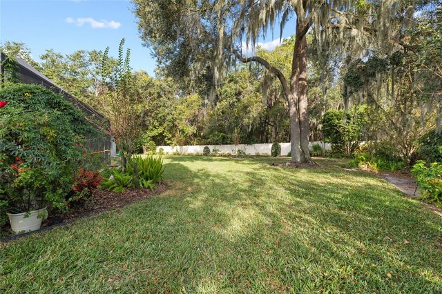 6632 CRESCENT WOODS CIRCLE, Lakeland, FL 33813