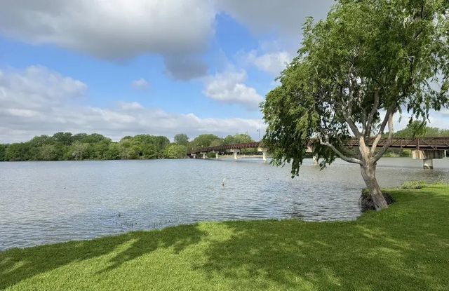 7151 Gaston 406, Dallas, TX 75214