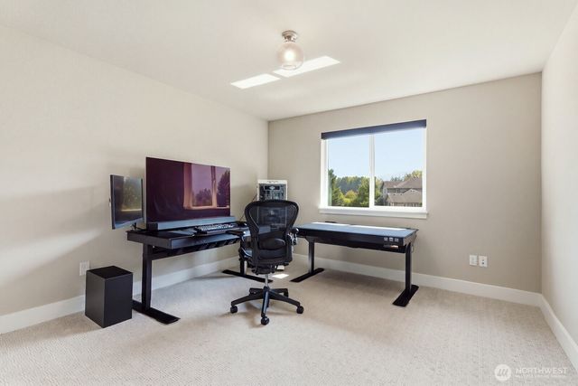 353 Zemp Way NE, North Bend, WA 98045