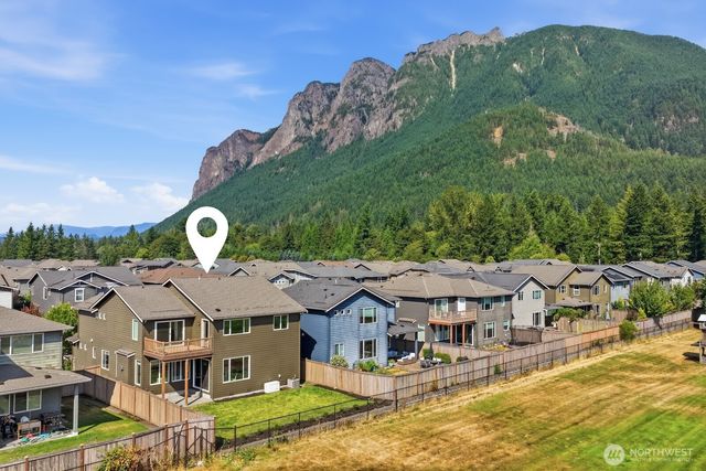 353 Zemp Way NE, North Bend, WA 98045