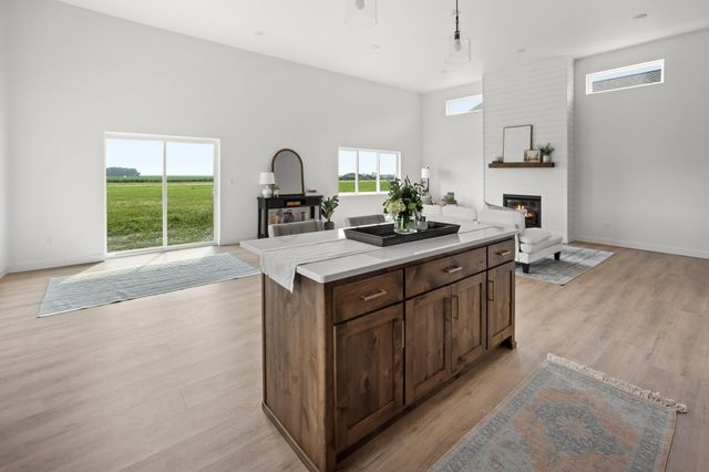 2629 38 Avenue S, Moorhead, MN 56560