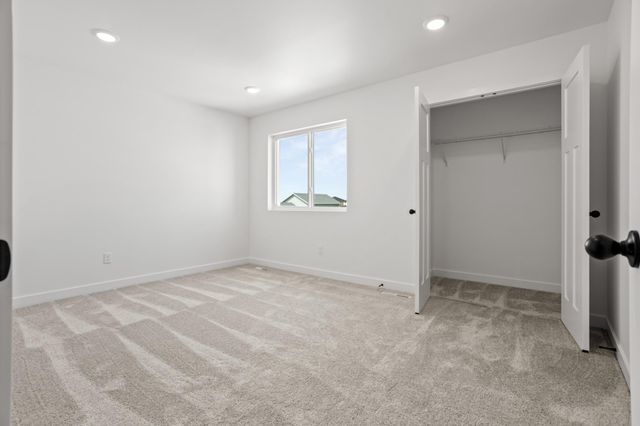 2629 38 Avenue S, Moorhead, MN 56560