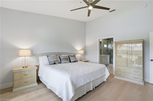 2386 Magnolia AVE 7816, Naples, FL 34112