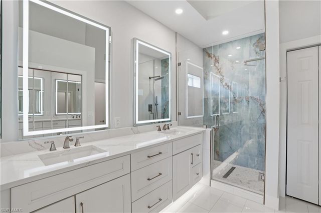 2386 Magnolia AVE 7816, Naples, FL 34112