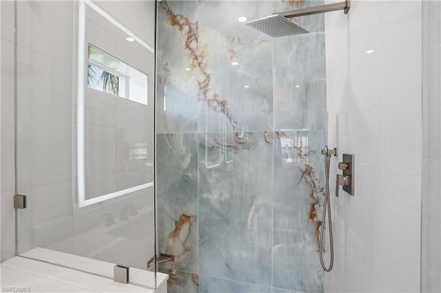 2386 Magnolia AVE 7816, Naples, FL 34112