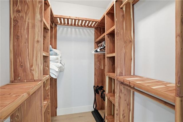 2386 Magnolia AVE 7816, Naples, FL 34112