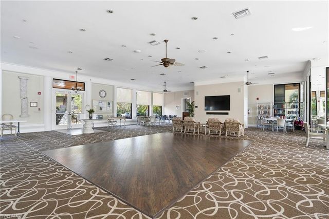 2386 Magnolia AVE 7816, Naples, FL 34112