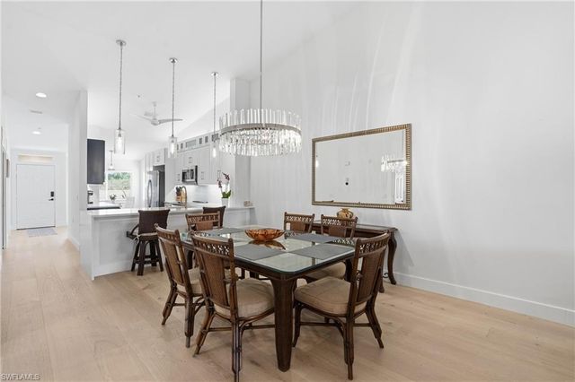 2386 Magnolia AVE 7816, Naples, FL 34112