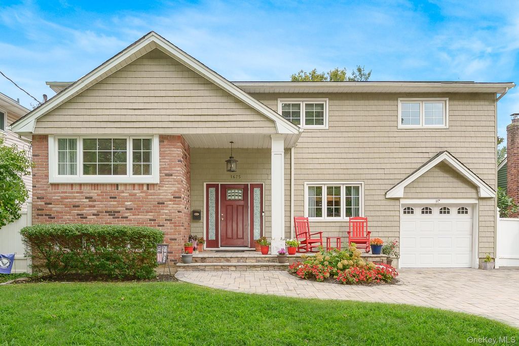 1675 Cornelius Avenue, Wantagh, NY 11793 — exterior