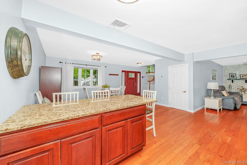 1675 Cornelius Avenue, Wantagh, NY 11793 — photo 4