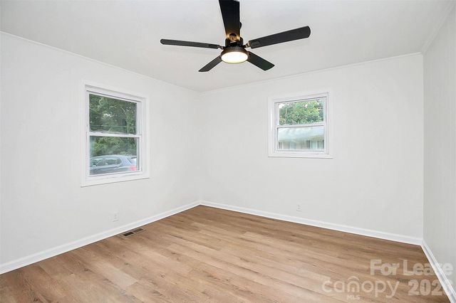 2657 Aden Avenue, Gastonia, NC 28054