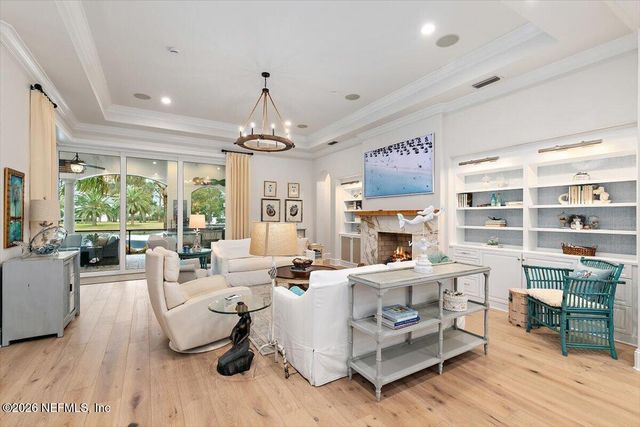 1397 MOSS CREEK Drive, Jacksonville, FL 32225