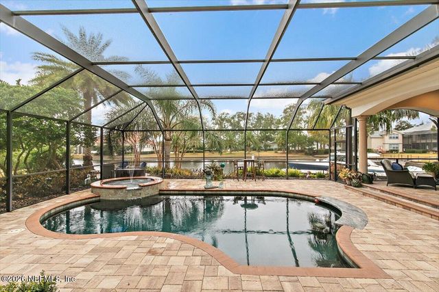 1397 MOSS CREEK Drive, Jacksonville, FL 32225