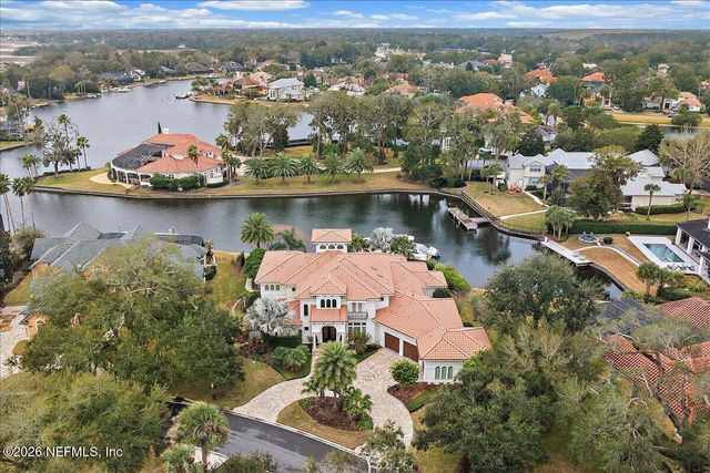 1397 MOSS CREEK Drive, Jacksonville, FL 32225