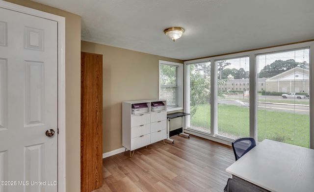 748 E Northside Drive, Jackson, MS 39206