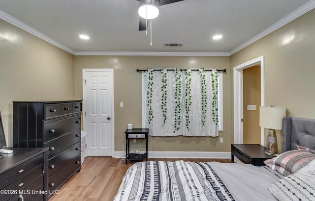 748 E Northside Drive, Jackson, MS 39206