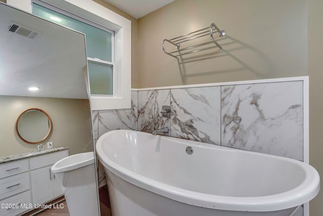 748 E Northside Drive, Jackson, MS 39206