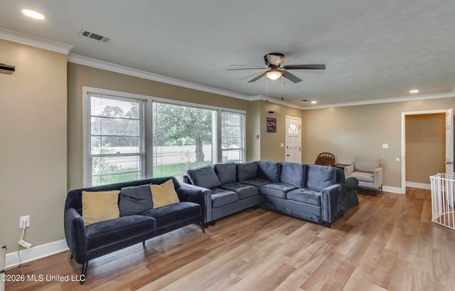 748 E Northside Drive, Jackson, MS 39206