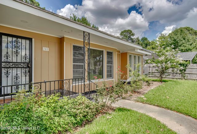 748 E Northside Drive, Jackson, MS 39206