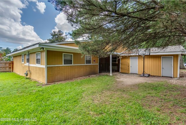 748 E Northside Drive, Jackson, MS 39206