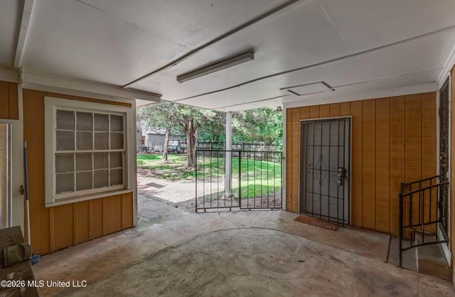 748 E Northside Drive, Jackson, MS 39206