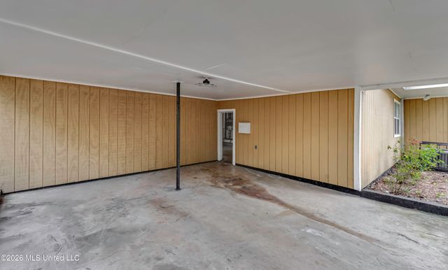 748 E Northside Drive, Jackson, MS 39206