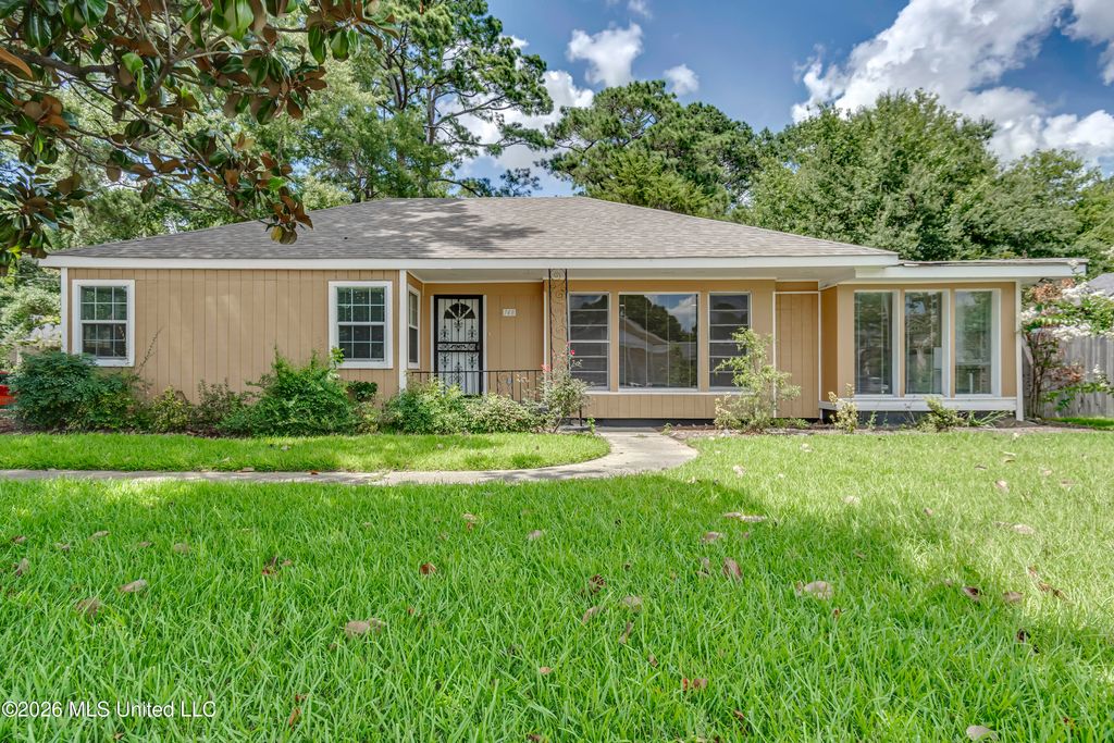 748 E Northside Drive, Jackson, MS 39206