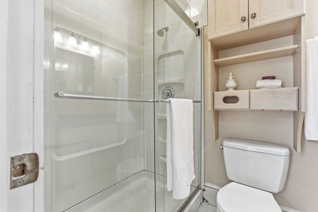 271 Dartmouth 1F, Boston, MA 02116