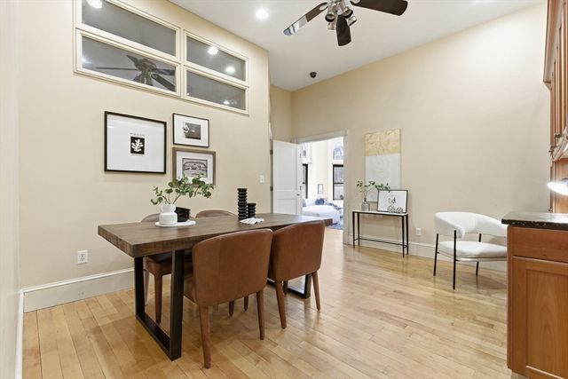 271 Dartmouth 1F, Boston, MA 02116