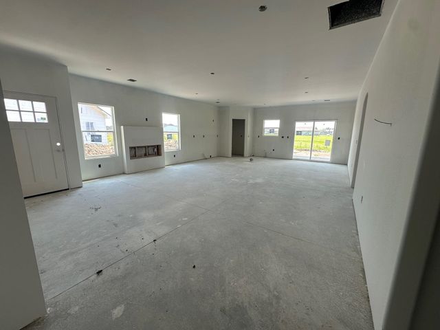 2121 W Elk Ridge Ave, Goddard, KS 67052