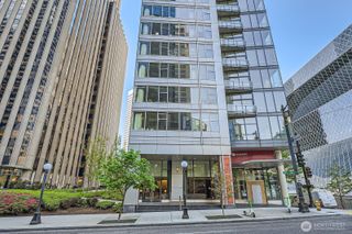 909 5th Avenue #701, Seattle, WA 98104
