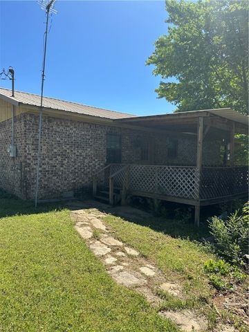 500 Co Rd 3537, Clarksville, AR 72830