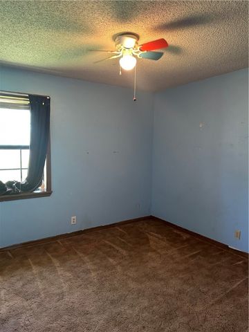 500 Co Rd 3537, Clarksville, AR 72830