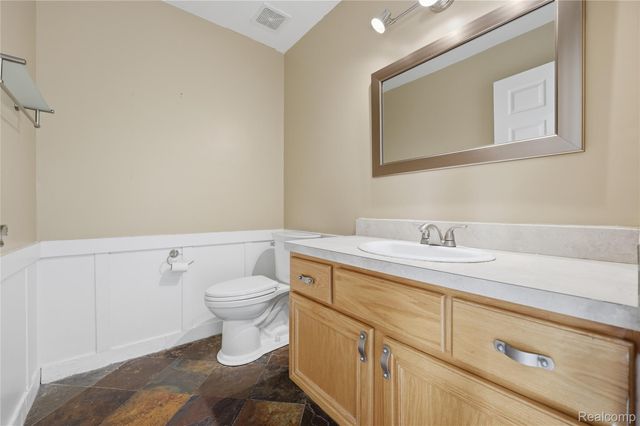 51343 Fantasia Drive, Macomb Township, MI 48042