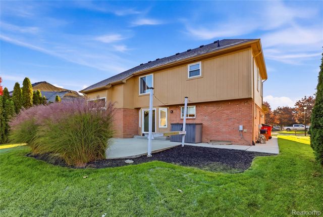 51343 Fantasia Drive, Macomb Township, MI 48042