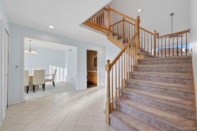 51343 Fantasia Drive, Macomb Township, MI 48042