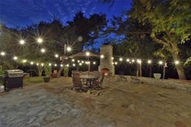 6810 Westover Drive, Granbury, TX 76049