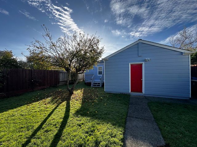 1125 14th Street, Eureka, CA 95501