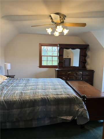 27 Christine Dr, Cheswick, PA 15024