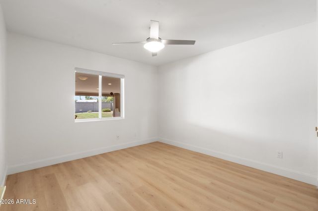 18428 N 42ND Street, Phoenix, AZ 85032