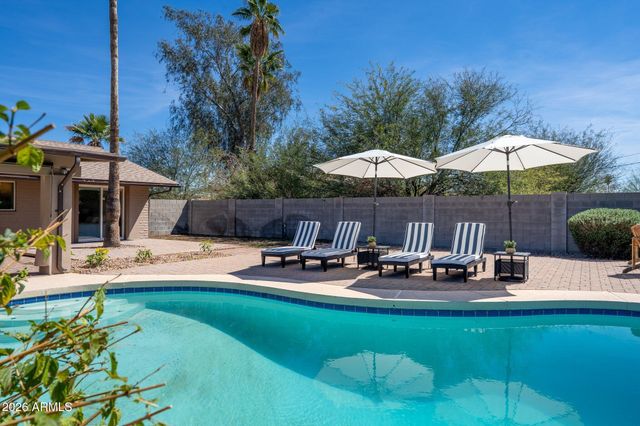 18428 N 42ND Street, Phoenix, AZ 85032