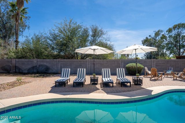 18428 N 42ND Street, Phoenix, AZ 85032