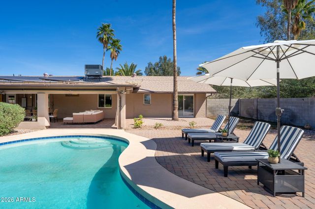 18428 N 42ND Street, Phoenix, AZ 85032