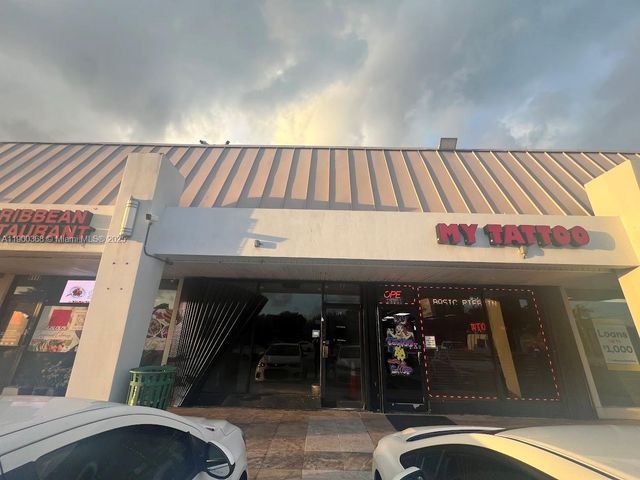 6111 Hollywood Blvd, Hollywood, FL 33024