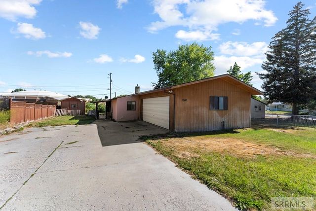 960 Royal Place, Idaho Falls, ID 83401