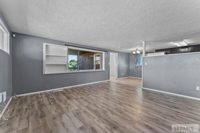 960 Royal Place, Idaho Falls, ID 83401