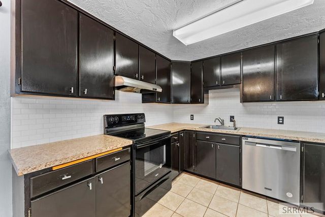 960 Royal Place, Idaho Falls, ID 83401