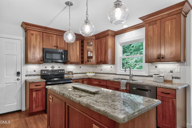 204 Langston Mill Court, Cary, NC 27518