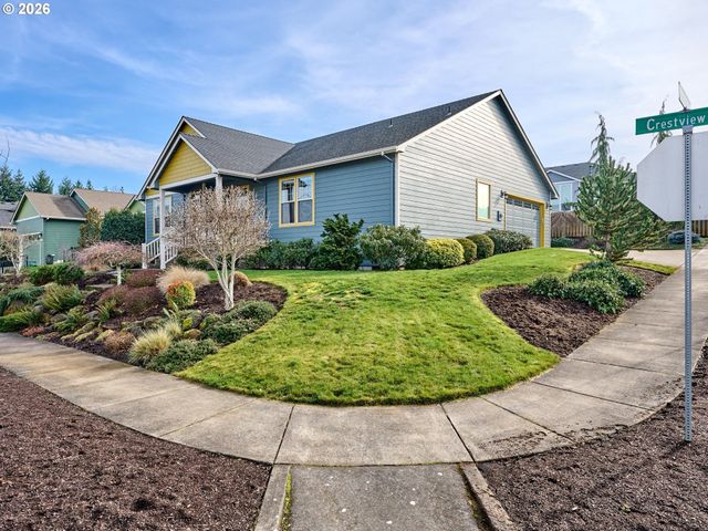 1508 CRESTVIEW Dr, Silverton, OR 97381