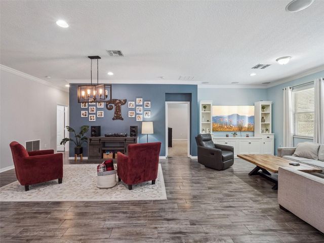 704 STONE OAK DRIVE, Sanford, FL 32771